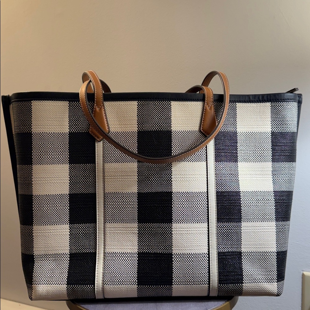 Tory Burch Perry Gingham Triple-Compartment Tote - Picture 5 of 9